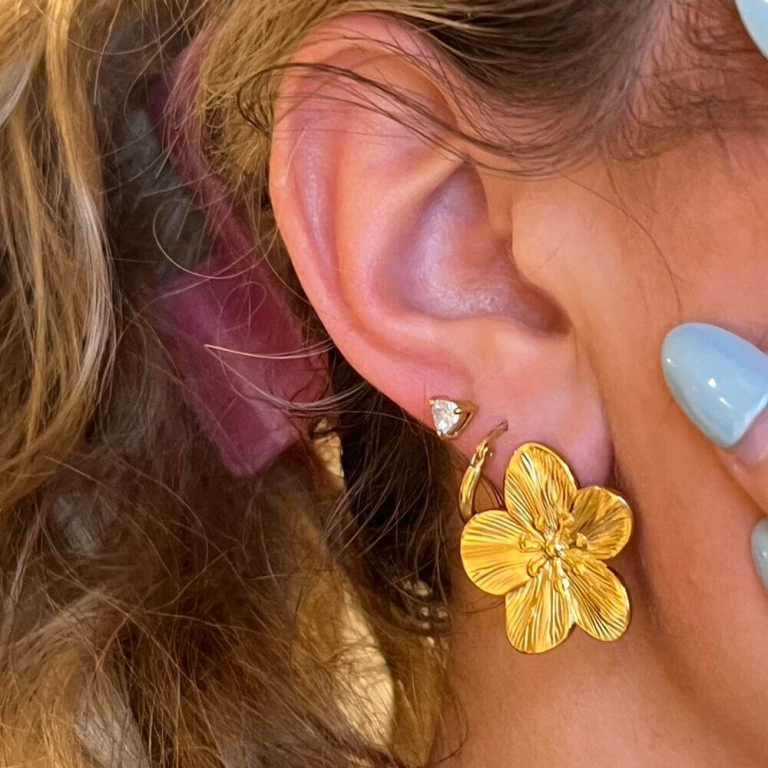 Gold Flower Earrings