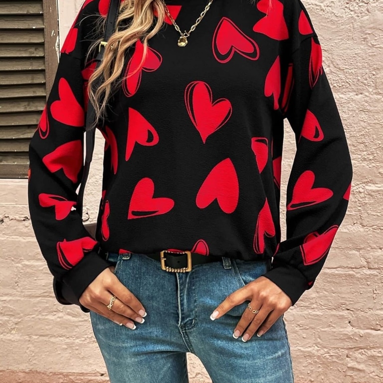 Allover Heart Print Drop Shoulder Sweatshirt