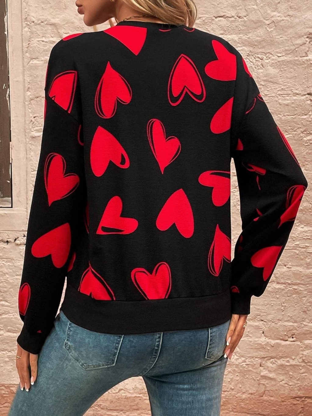 Allover Heart Print Drop Shoulder Sweatshirt