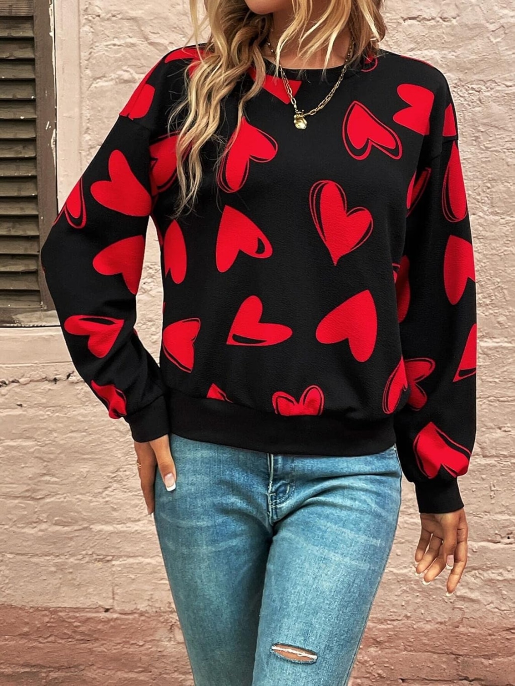 Allover Heart Print Drop Shoulder Sweatshirt