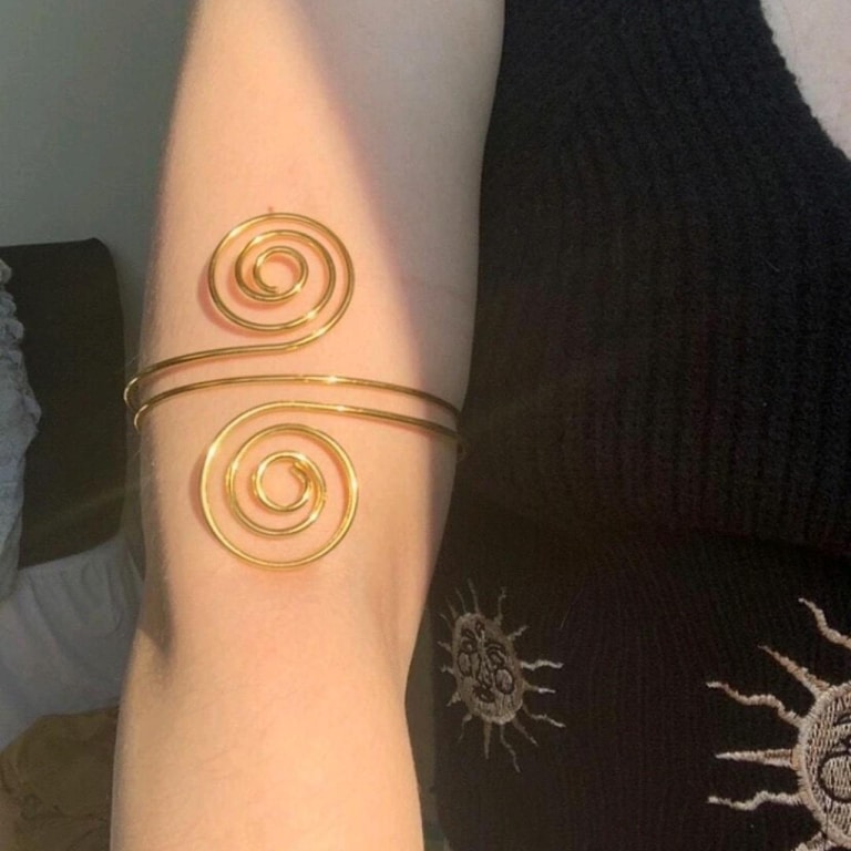 Golden Spiral Pattern Bangle Armlet