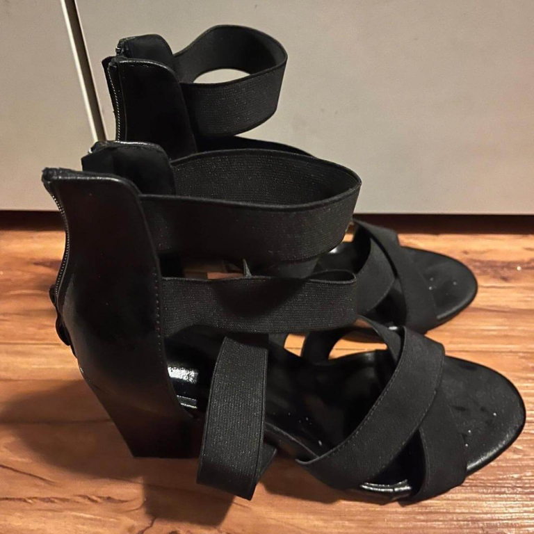 Strap Chunky Heels