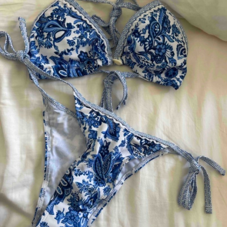 Floral Printed Bikini Set