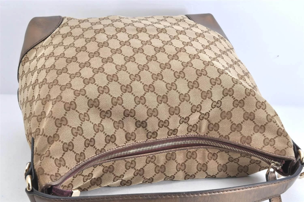 GUCCI Heart Bit Shoulder Bag GG Canvas Leather