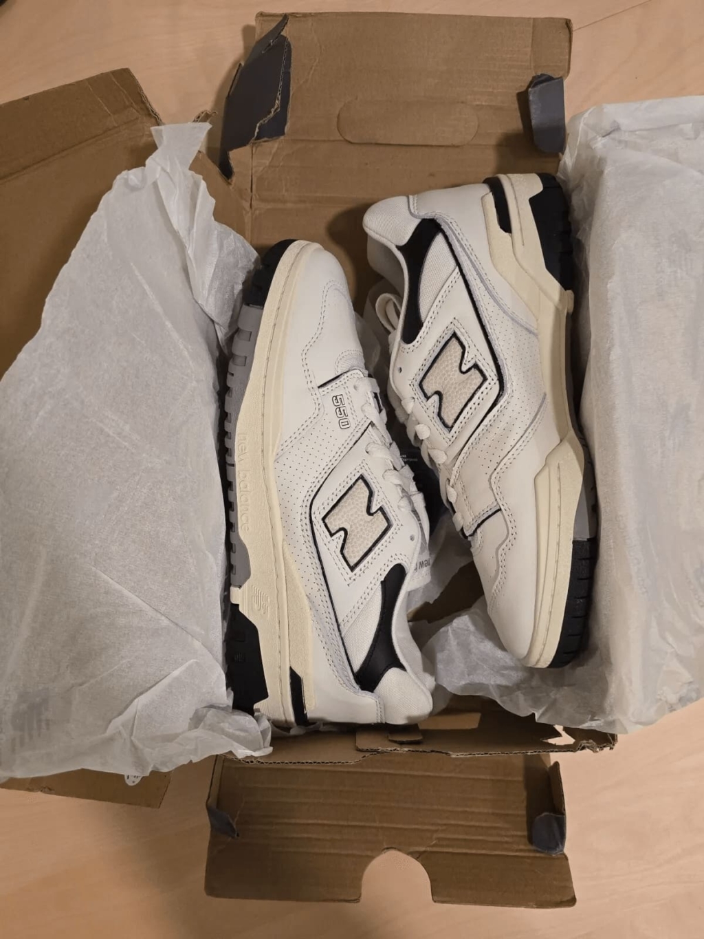 Size 5.5 - New Balance 550 Sea Salt