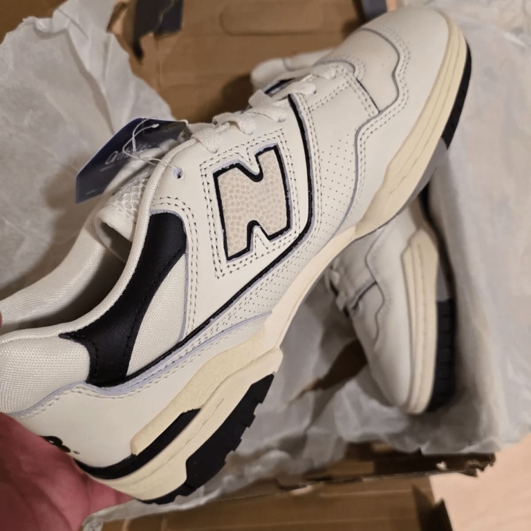 Size 5.5 - New Balance 550 Sea Salt