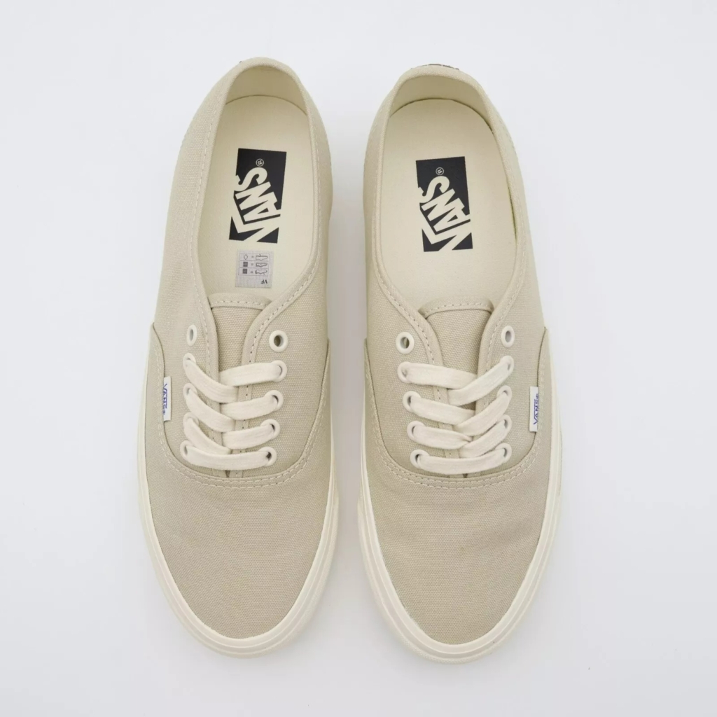 Vans Reissue 44 Canvas Castle Wall