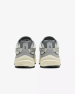 Nike Initiator GCEL Running Shoes Light Bone/Grey