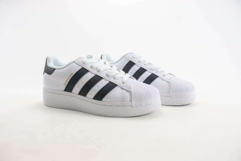 ADIDAS WMS Originals Superstar XLG Cream White Black Women's Size