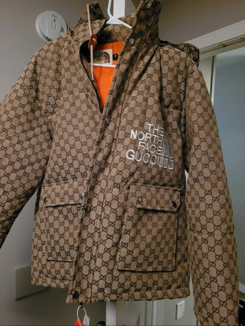 TNF x Gucci puffer down jacket (hooded)